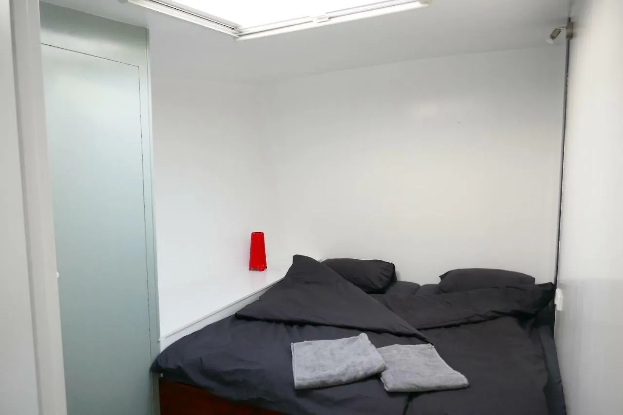 Botel Boathotel Rotterdam Wilhelmina